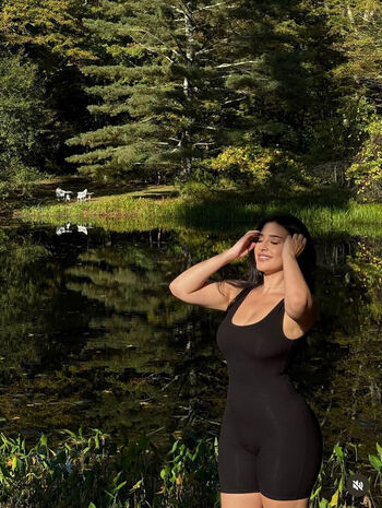 Dellara Legalbaddie
