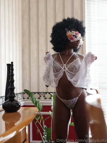 ebonybutts