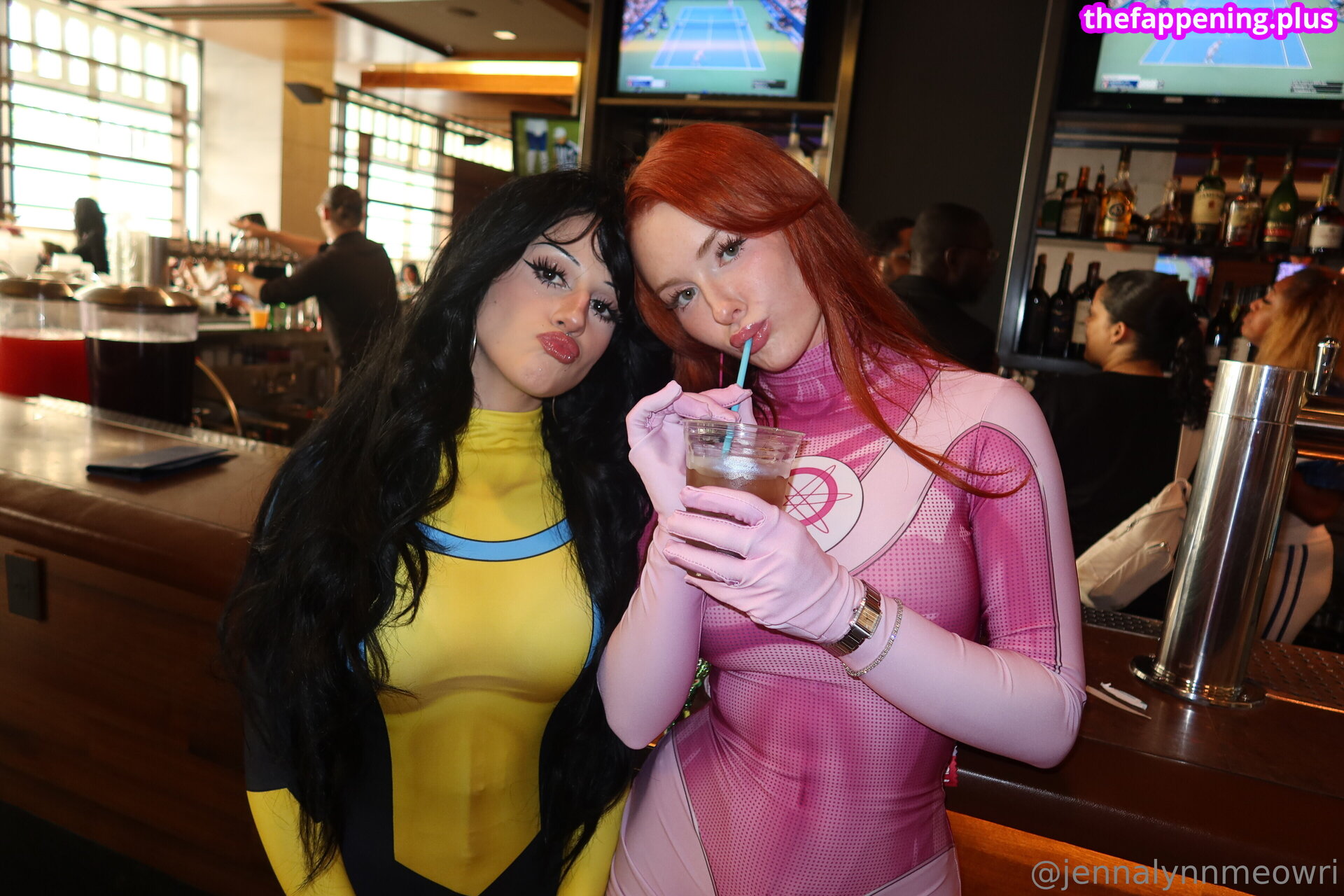 Jenna Lynn Meowri