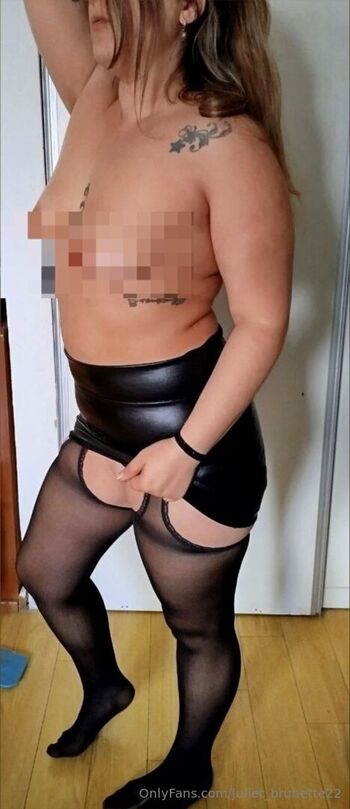 juliet_brunette22