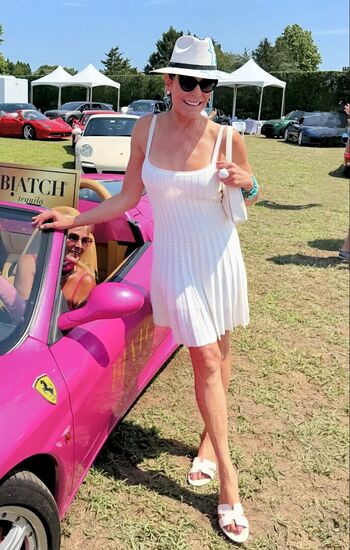 Luann de Lesseps