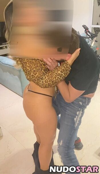 Palomahotwife