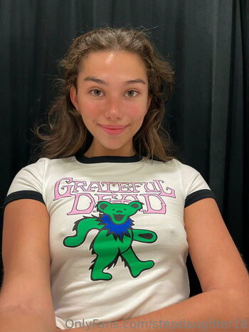 stepdaughter18