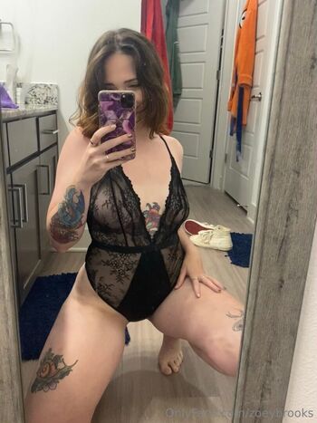 zoeybrooks
